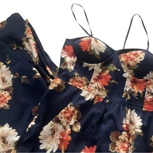 Floral jumpsuit size M